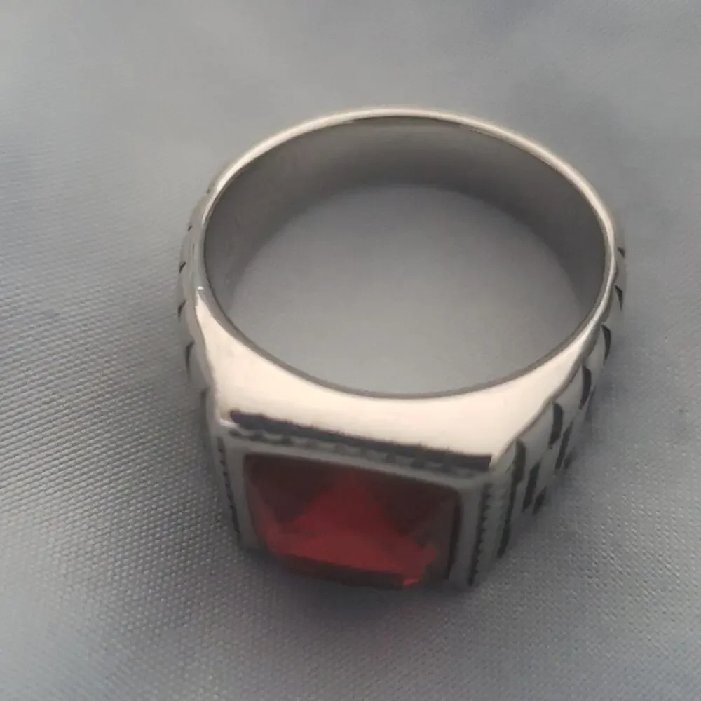 Red Handmade Men's Ring Size 10.5 NWT
